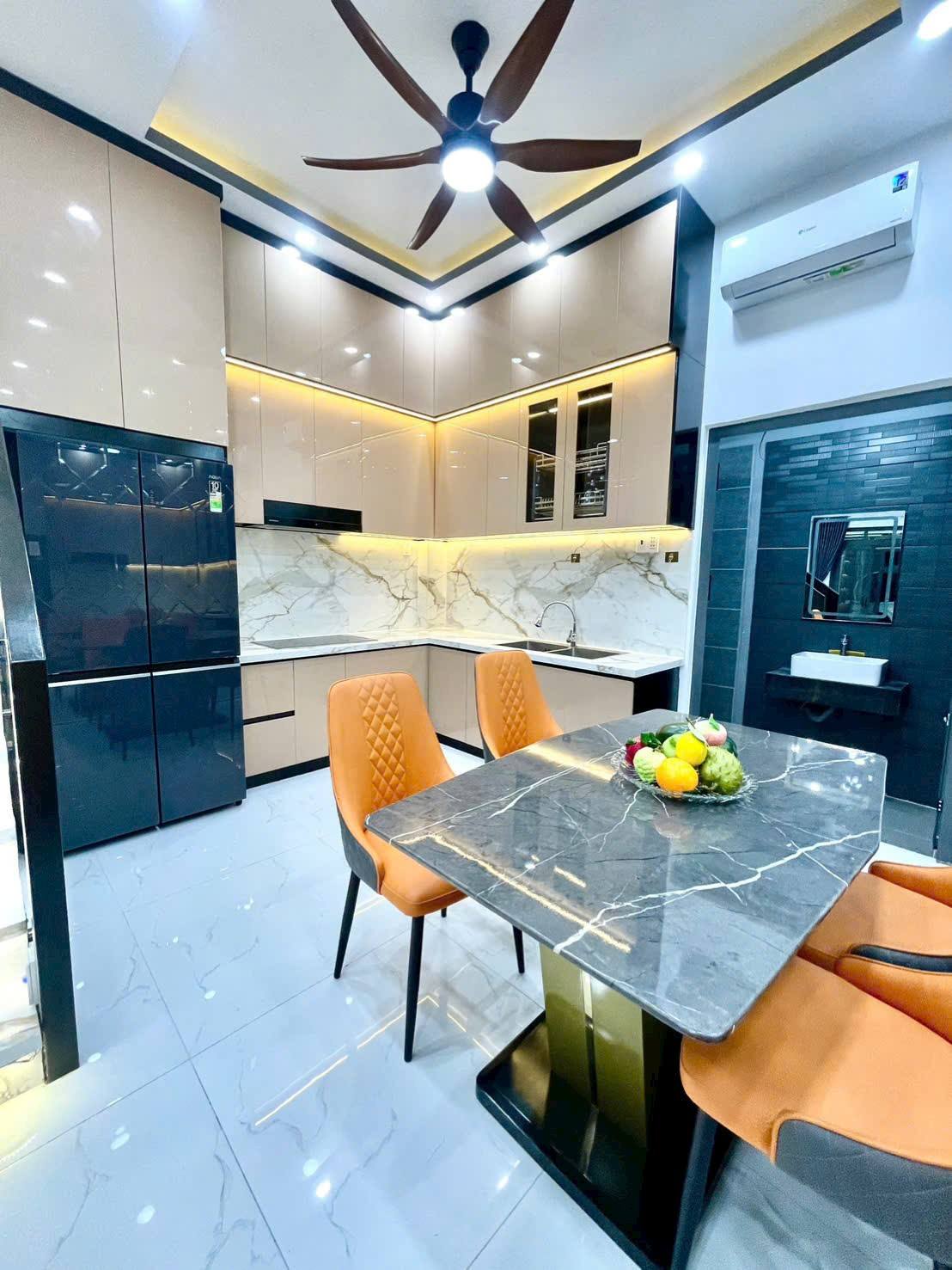 BÁN NHÀ HẺM XE HƠI HUỲNH TẤN PHÁT – HẺM 1806 HUỲNH TẤN PHÁT, NHÀ BÈ