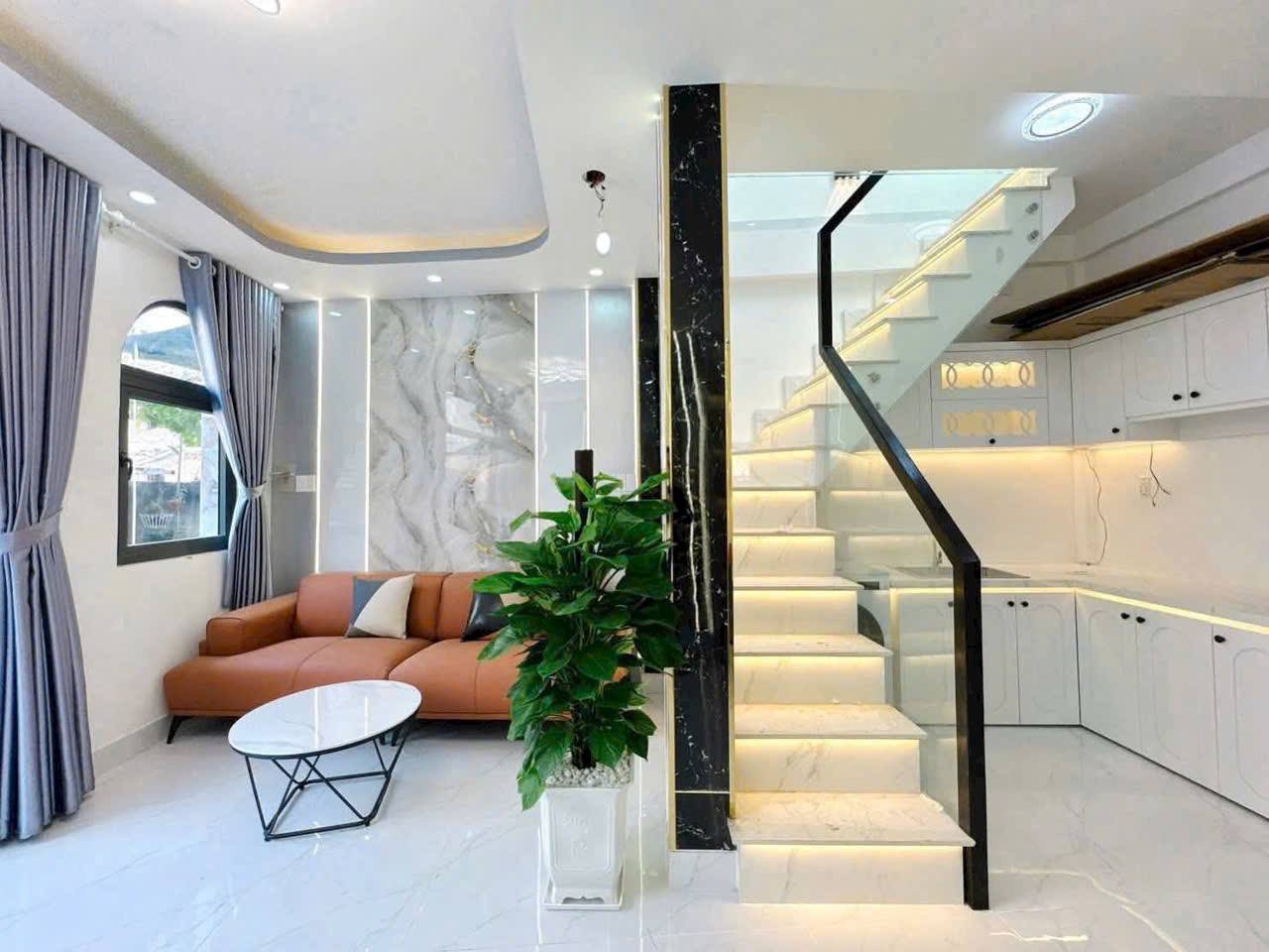 NHÀ SỔ HỒNG RIÊNG - HẺM 1247 THÔNG 1225 & 1283 - HUỲNH TẤN PHÁT, P. PHÚ THUẬN, QUẬN 7