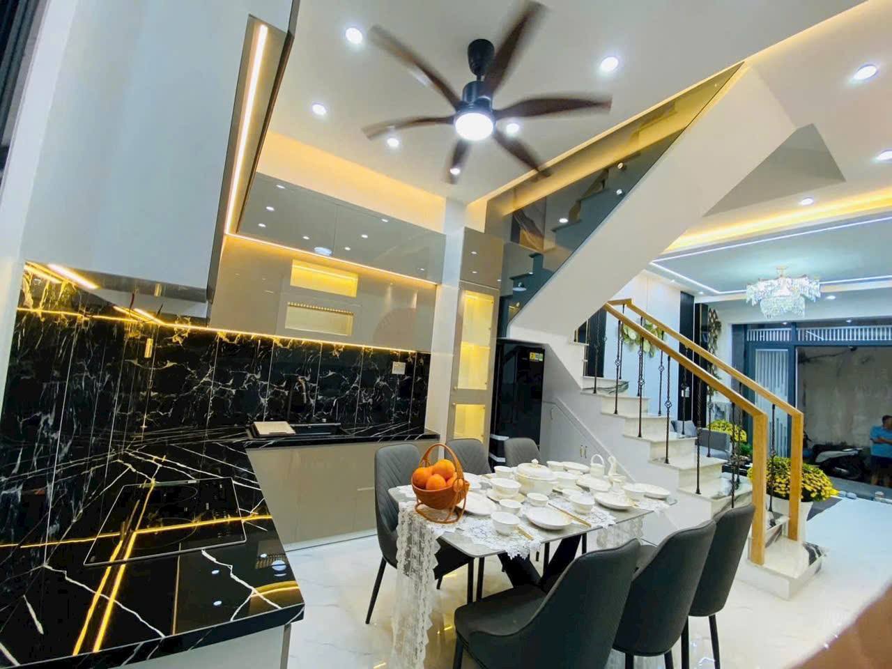 NHÀ MỚI HOÀN THIỆN HẺM 2174 HUỲNH TẤN PHÁT, NHÀ BÈ - GIÁ 6 TỶ 660 TRIỆU
