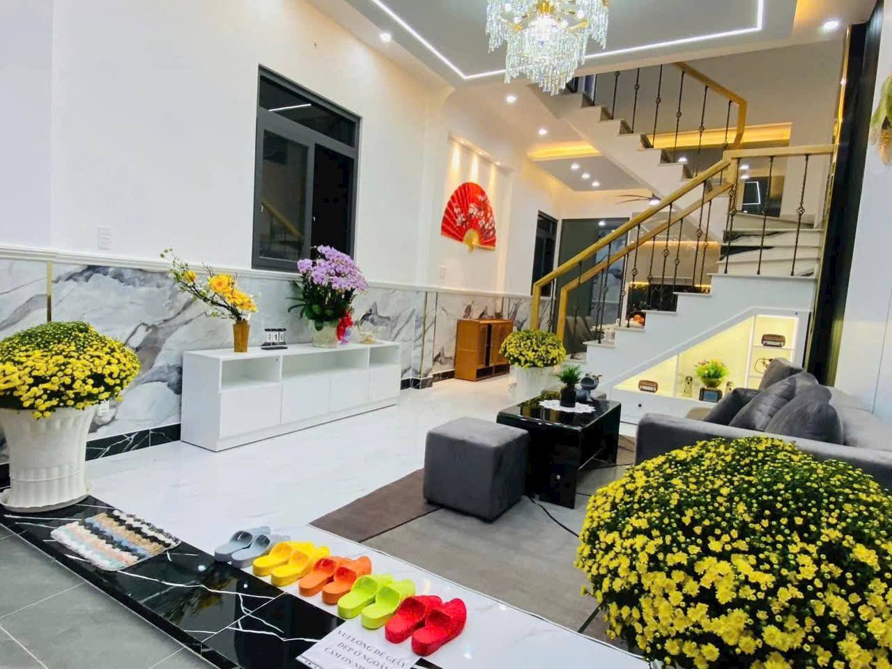 NHÀ MỚI HOÀN THIỆN HẺM 2174 HUỲNH TẤN PHÁT, NHÀ BÈ - GIÁ 6 TỶ 660 TRIỆU