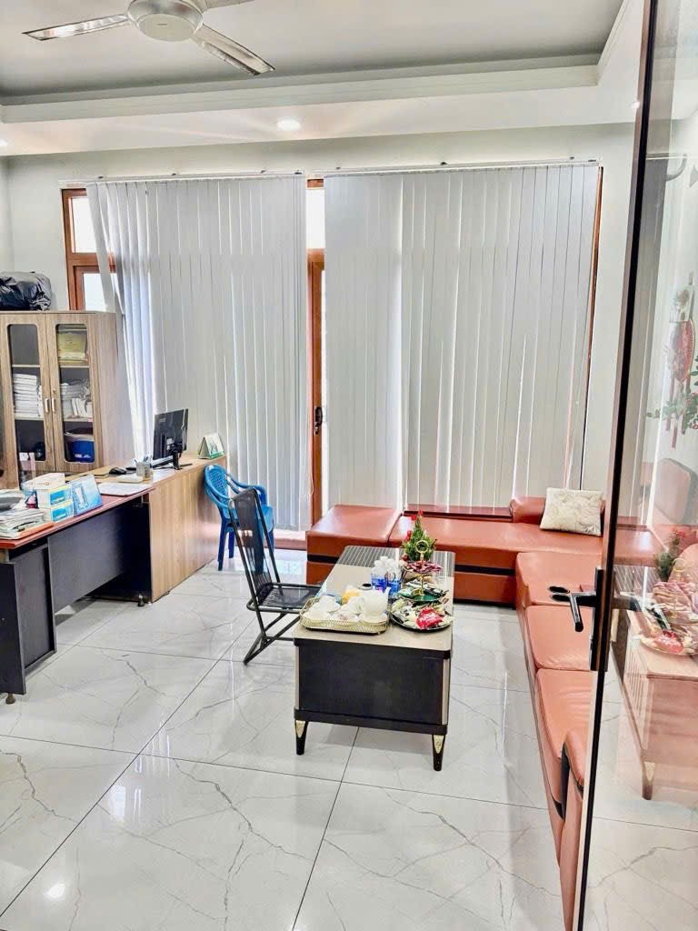 Nhà đẹp Hẻm 6M - 5 tầng ~ 80m2 Chỉ 10.5Tỷ - Tại PHẠM VĂN BẠCH, Tân Bình