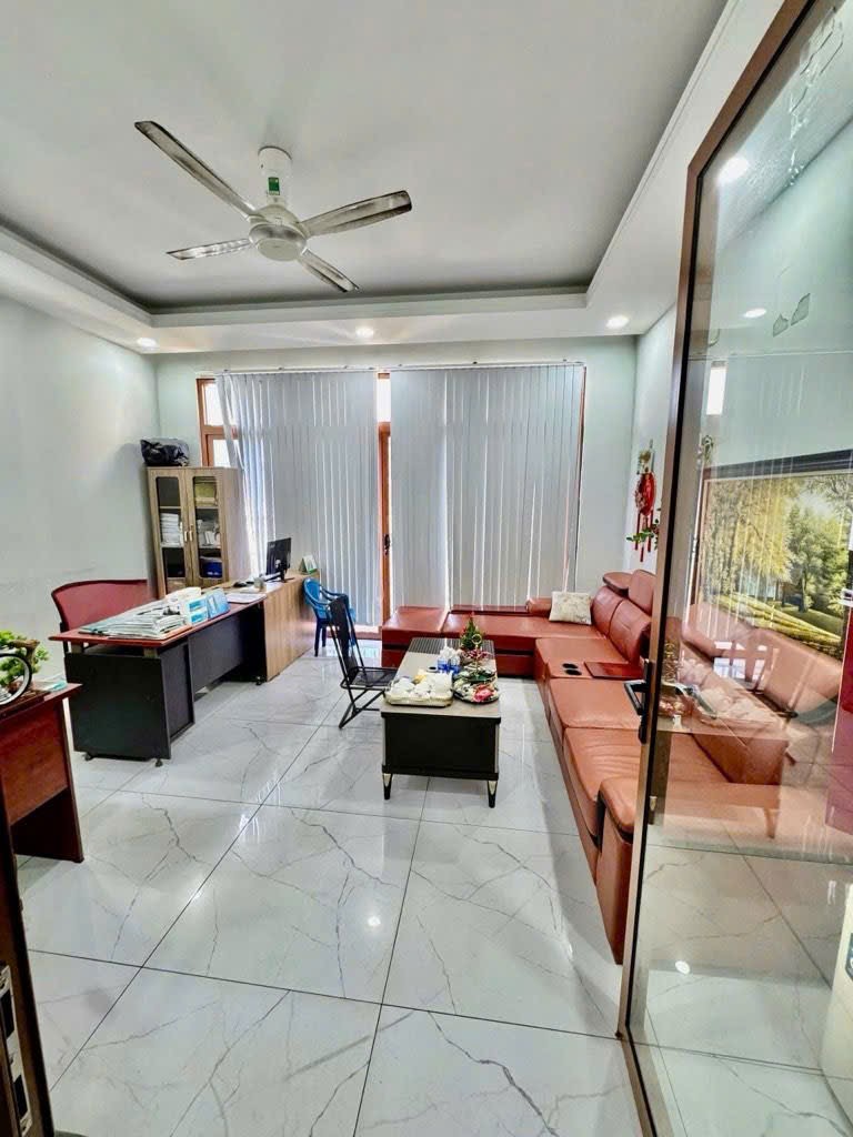 Nhà đẹp Hẻm 6M - 5 tầng ~ 80m2 Chỉ 10.5Tỷ - Tại PHẠM VĂN BẠCH, Tân Bình