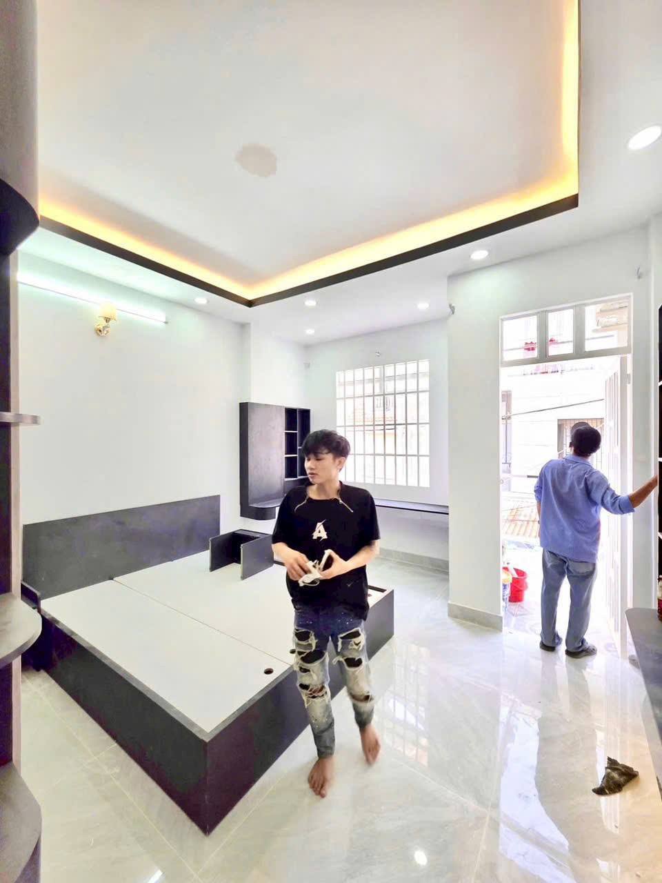 NHÀ ĐANG HOÀN THIỆN, TT NHÀ BÈ - SỔ HỒNG RIÊNG - ĐƯỜNG XE HƠI - 5,29 TỶ (TL)