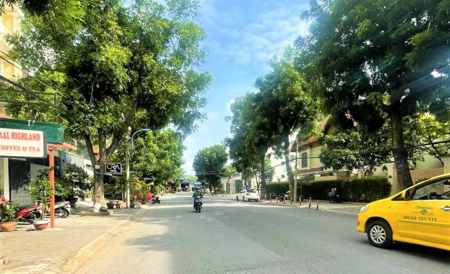 CHDV MT KDC LACASA – HOÀNG QUỐC VIỆT, QUẬN 7 - GIÁ 35 TỶ (TL)
