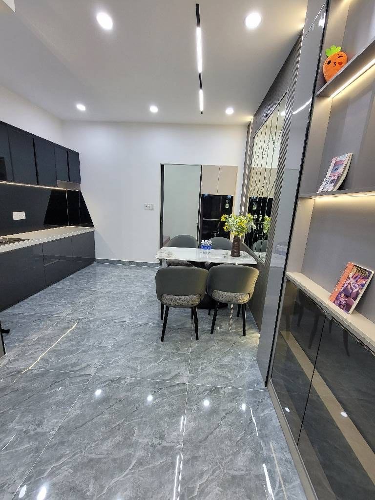 Nhà Mới Sát Hẻm Xe Hơi Thông ~ 55m2 - 4 Tầng Chỉ 8.68Tỷ - Tại HUỲNH VĂN NGHỆ, Tân Bình