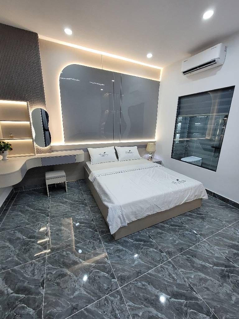 Nhà Mới Sát Hẻm Xe Hơi Thông ~ 55m2 - 4 Tầng Chỉ 8.68Tỷ - Tại HUỲNH VĂN NGHỆ, Tân Bình