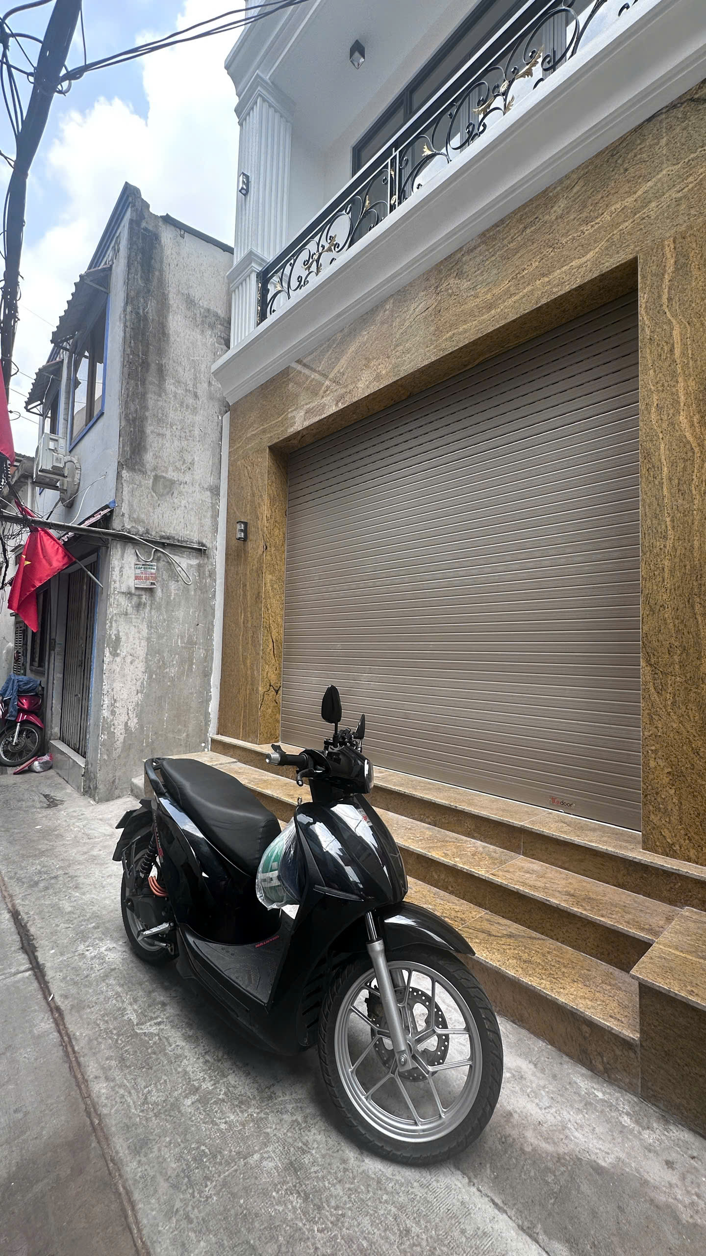 Bán nhà vị trí đẹp hẻm / Bùi Minh Trực P5Q8 cách mặt tiền vài bước chân