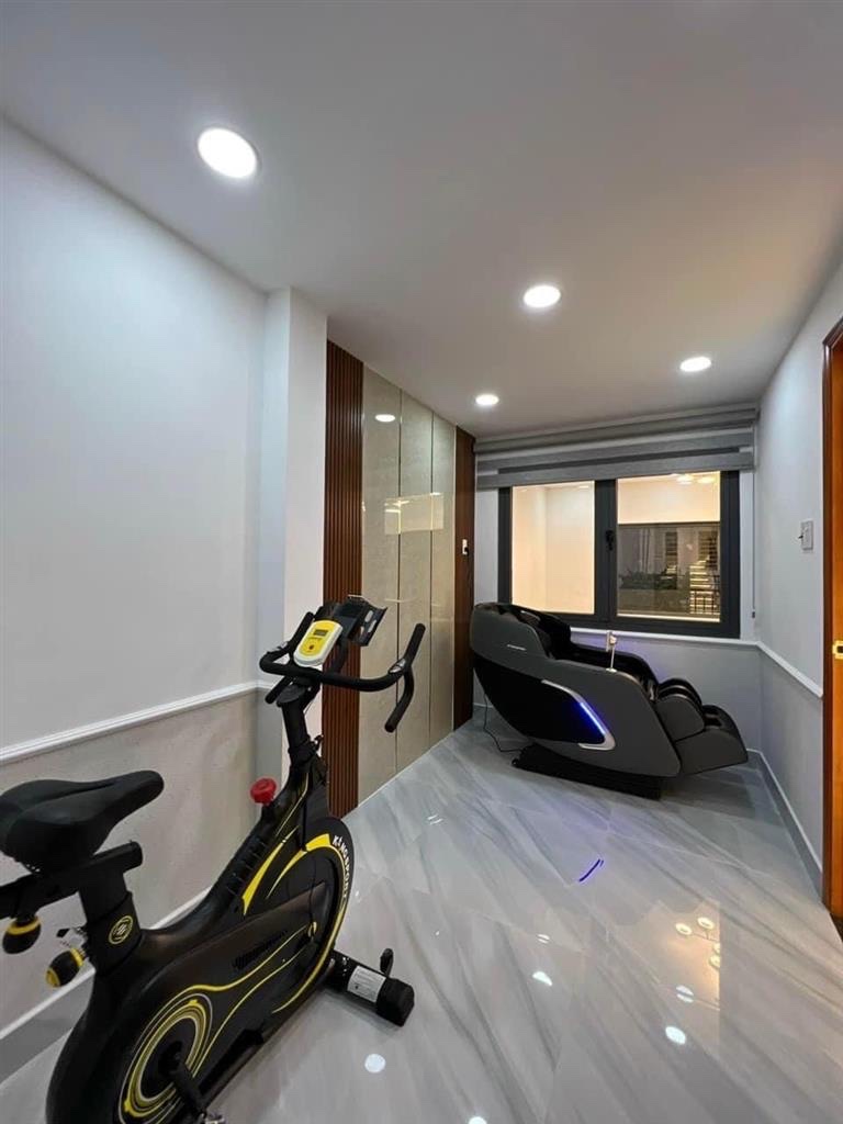 Nhà Đẹp Mới Xây Full Nội Thất - 5 Tầng ~ 40m2 Chỉ 6.3Tỷ - Tại TRẦN THỊ TRỌNG ( CỐNG LỠ), Tân Bình