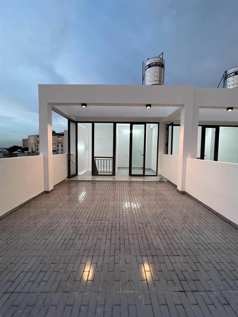 Nhà Đẹp Mới Xây Full Nội Thất - 5 Tầng ~ 40m2 Chỉ 6.3Tỷ - Tại TRẦN THỊ TRỌNG ( CỐNG LỠ), Tân Bình