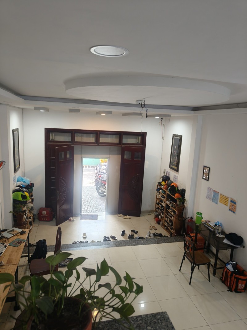Bán nhà mặt phố đường số 8, Phường Tăng Nhơn Phú, TP HCM. DT 130m2, 3 tầng, 5PN, SH, 10.9 tỷ.