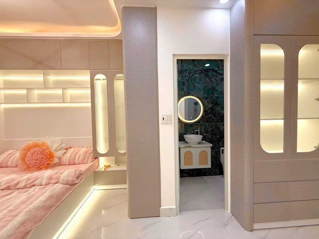 BIỆT THỰ HUỲNH TẤN PHÁT – NGANG 10M HÀNG HIẾM – MUA 1 MÀ ĐƯỢC 2 – GIÁ 8,5 TỶ