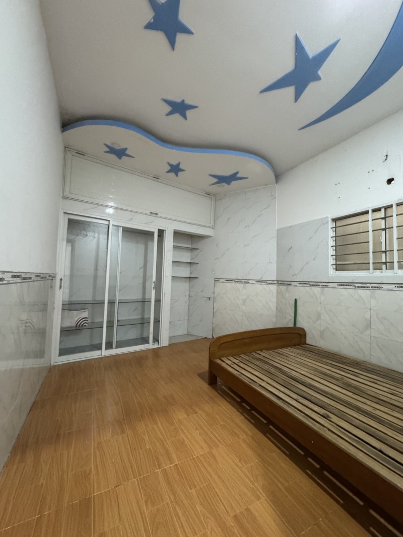 Bán nhà hẻm đường số 9, Phường Trường Thọ, Thủ Đức, TP HCM. DT 80m2, cấp 4,  giá 5,05  tỷ.