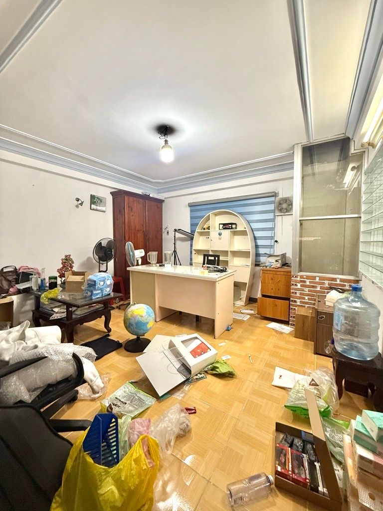 Nhà đẹp khu Etown - 3 tầng ~ 50m2 Chỉ 7.4Tỷ - Tại NHẤT CHI MAI, Tân Bình