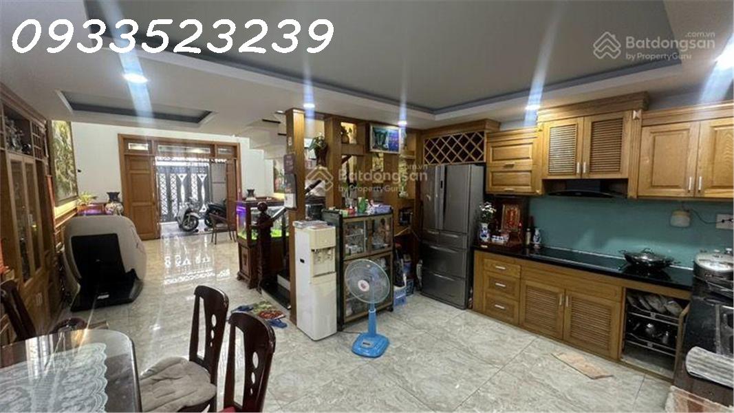 Bán Nhà cần bán HXH 496 Dương Quảng Hàm 72m2 ngang 4m 1 trệt 3 lầu nhỉnh 11 tỷ P. An Nhơn