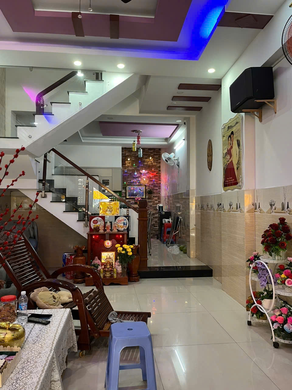 Siêu Phẩm Liên khu 5-6 gần chợ 56m2 -4 Tầng -hẻm 7m thông Kinh Doanh-Giá 5 tỷ 3