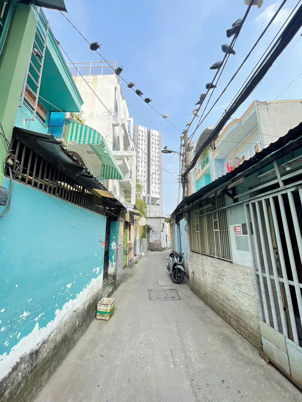 NHÀ THUẬN TIỆN SỬA MỚI - MẶT TIỀN HẺM 1056 HUỲNH TẤN PHÁT, QUẬN 7 - GIÁ CHỈ 5,6 TỶ