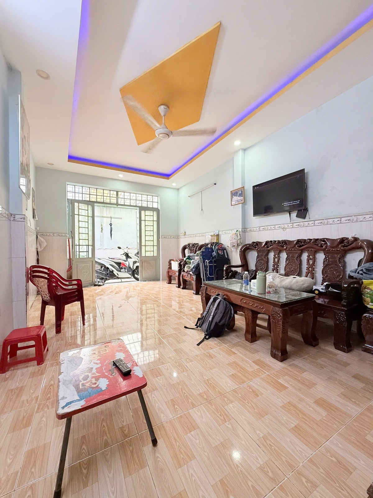 NHÀ BÁN TÂN THỚI NHẤT 1 VÀI BƯỚC CHÂN - 61M2 - 2 TẦNG CÒN MỚI VÀO Ở NGAY.TƯƠNG LAI RA MẶT TIỀN