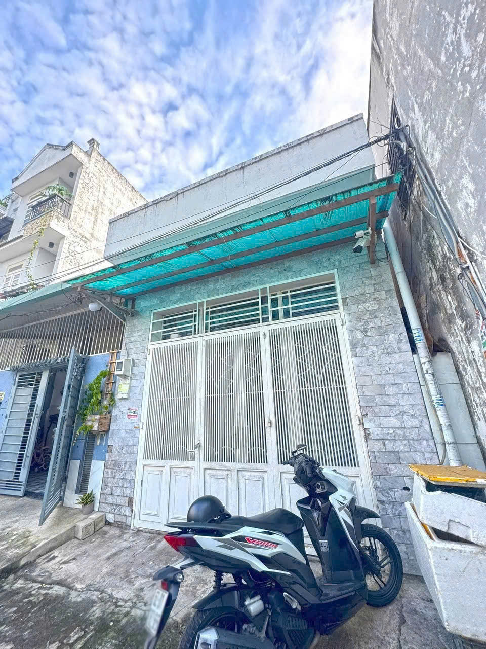 NHÀ CẤP 4 HẺM RỘNG 7M - GÒ Ô MÔI, QUẬN 7 - 7,1 TỶ