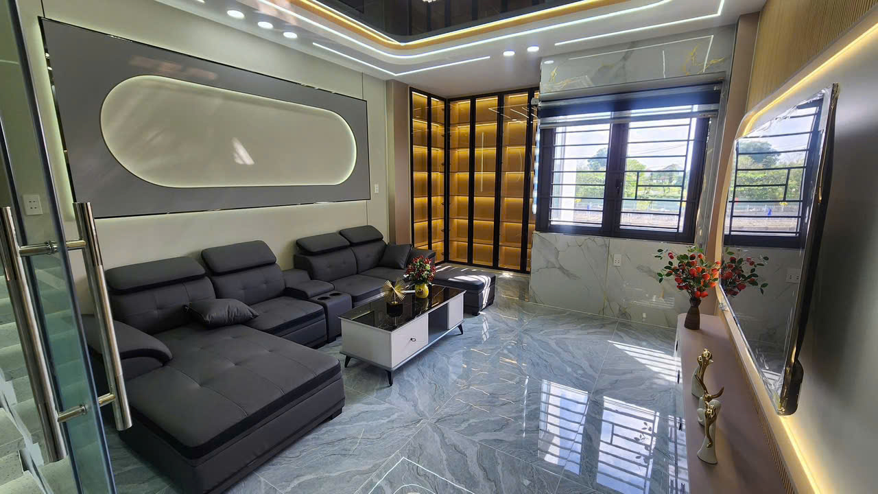 🔥 DÃY NHÀ PHỐ CAO CẤP 5 TẦNG – 1/ HÀ HUY GIÁP | ĐƯỜNG THÔNG 7M 🔥