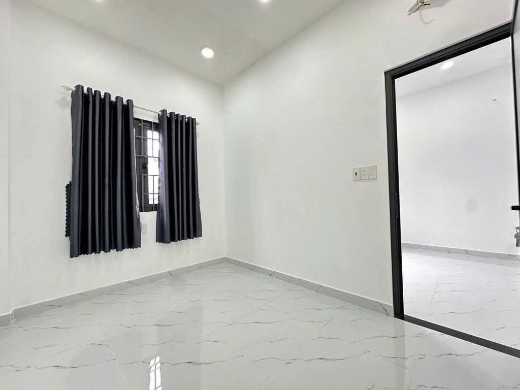 Bán nhà HXH Trường Sa, phường 3, Tân Bình (4*10) 4 tầng chỉ 8,2 tỷ
