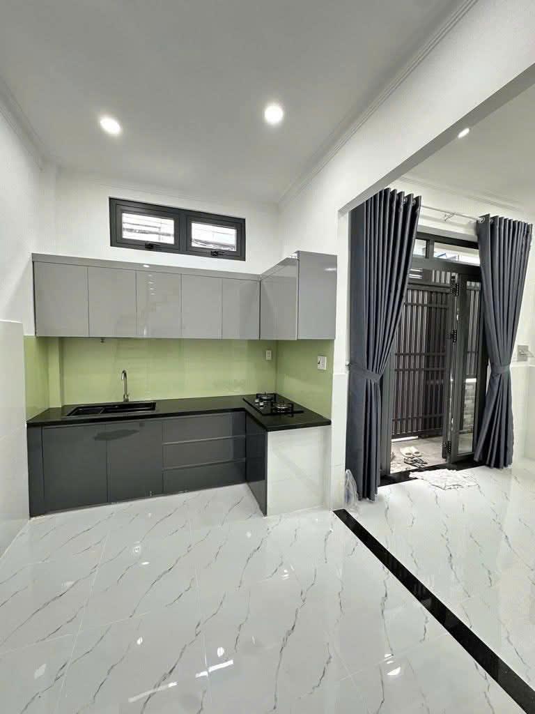 Bán nhà HXH Trường Sa, phường 3, Tân Bình (4*10) 4 tầng chỉ 8,2 tỷ