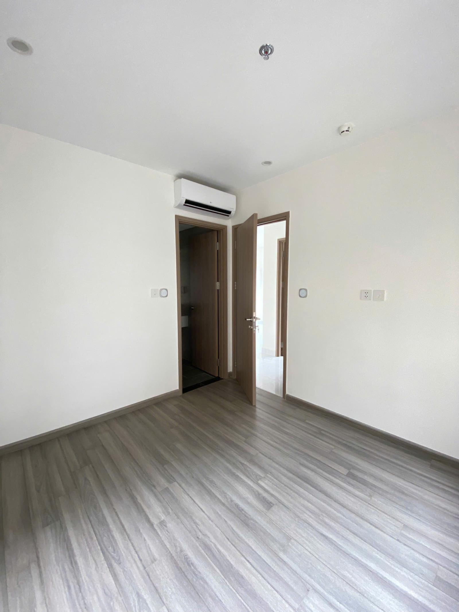 CẮT LỖ HƠN 500 TRIỆU – VIEW HỒ BƠI CỰC ĐẸP – TẦNG CAO THOÁNG MÁT