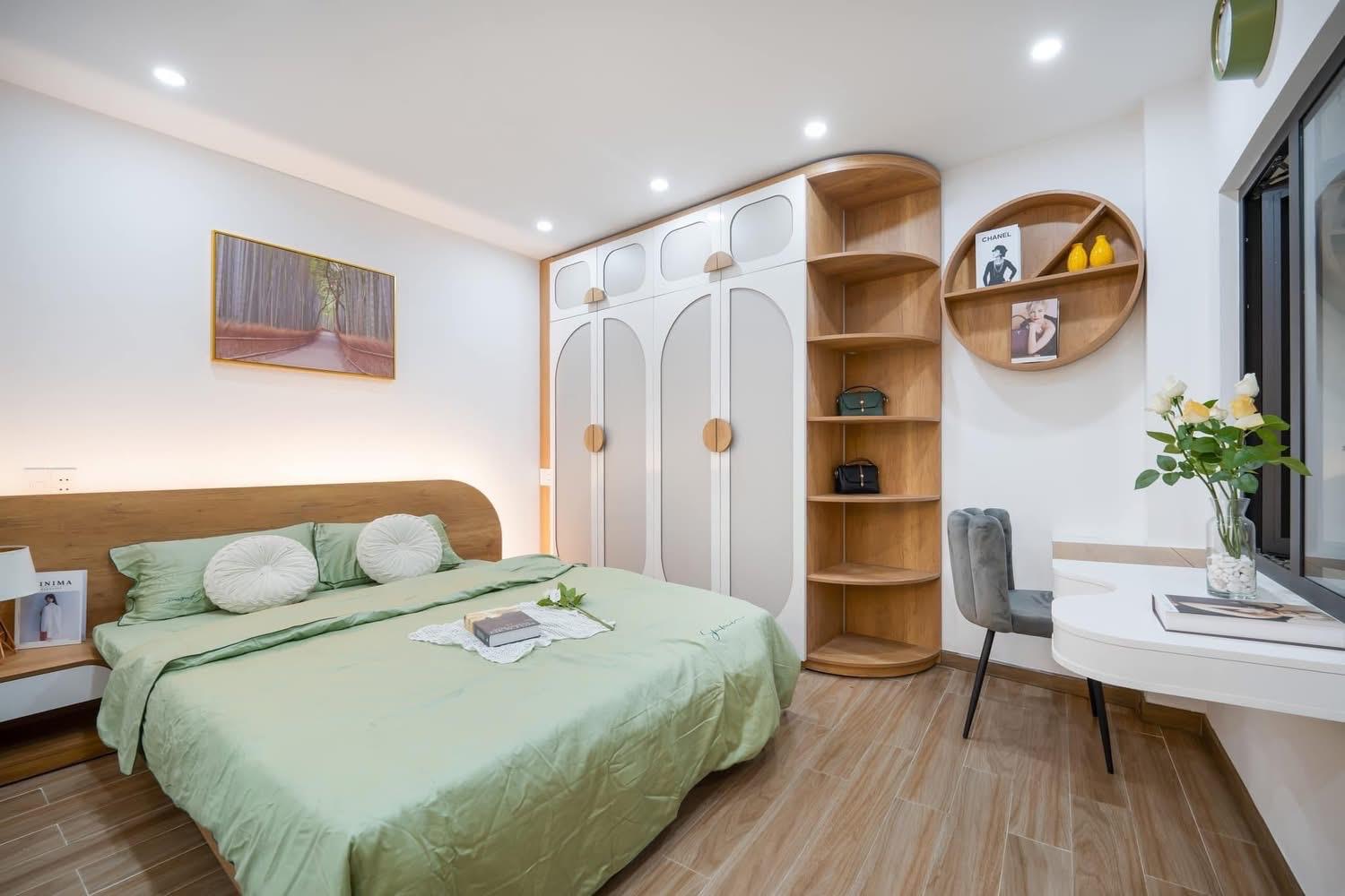**Bán nhà MT Hoàng Hoa Thám, phường 13 Tân Bình; 4x15m - nhà ga T3
