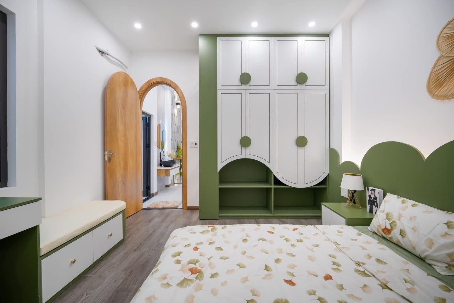 **Bán nhà MT Hoàng Hoa Thám, phường 13 Tân Bình; 4x15m - nhà ga T3