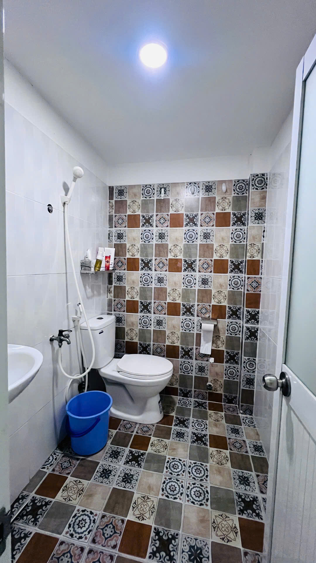 NHÀ 2 TẦNG – HOÀNG TRỌNG MẬU, QUẬN 7