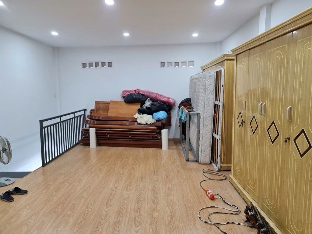 Nhà Mới Ngang 5M ~ 90m2 Chỉ 6Tỷ - Tại TRƯỜNG CHINH, Tân Bình