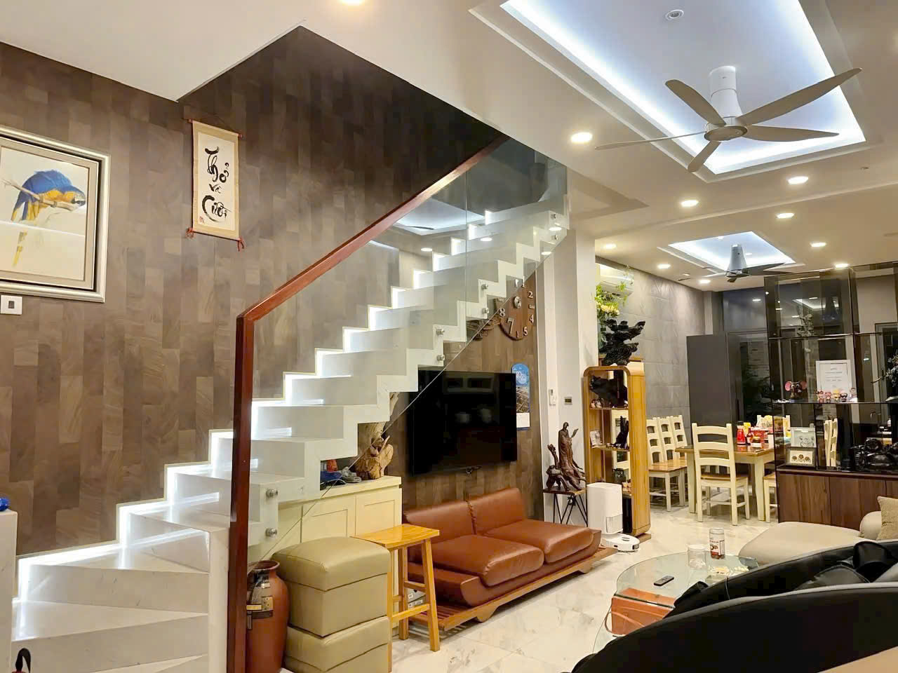 NHÀ PHỐ ĐẸP - MẶT TIỀN ĐƯỜNG SỐ, LIỀN KỀ PHÚ MỸ HƯNG, QUẬN 7 - GIÁ TỐT 13,2 TỶ
