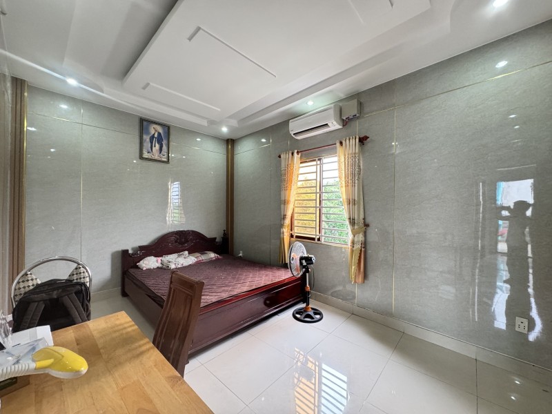 Bán nhà đường số 10, Trường Thọ, Thủ Đức, TP HCM. DT  68m2 - 7.75 tỷ - Sổ hồng - 0933125879