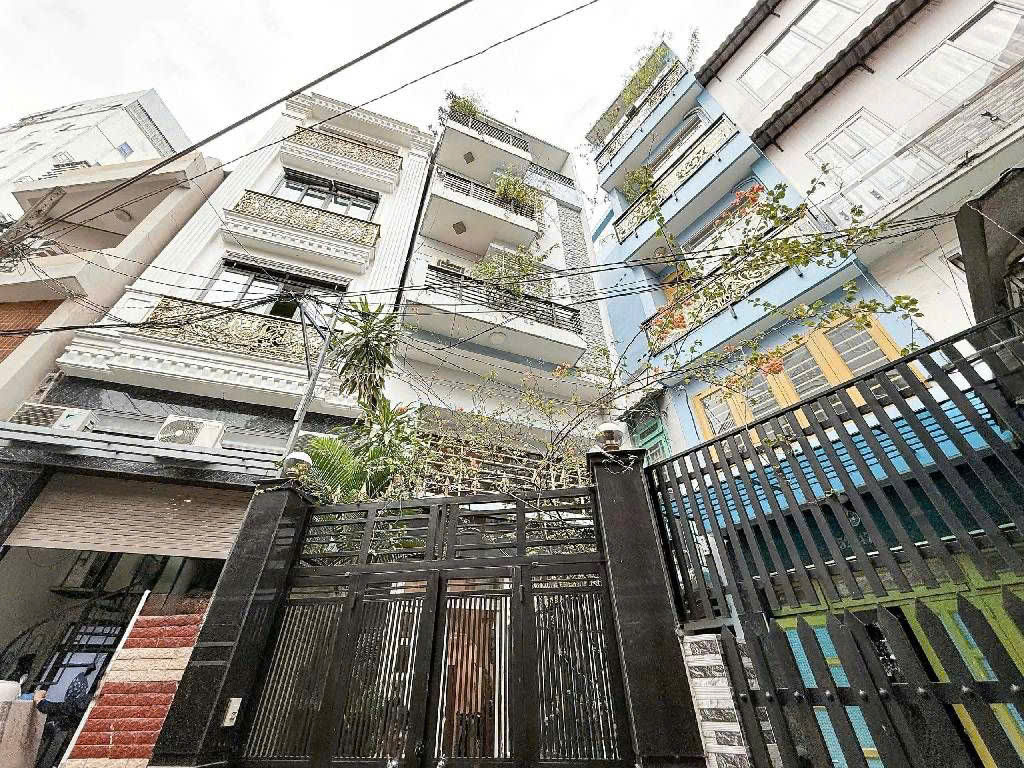 NHÀ ĐẸP TRUNG TÂM QUẬN 10 – HẺM XE HƠI CAO THẮNG – KHU DÂN TRÍ CAO - AN NINH ĐỈNH