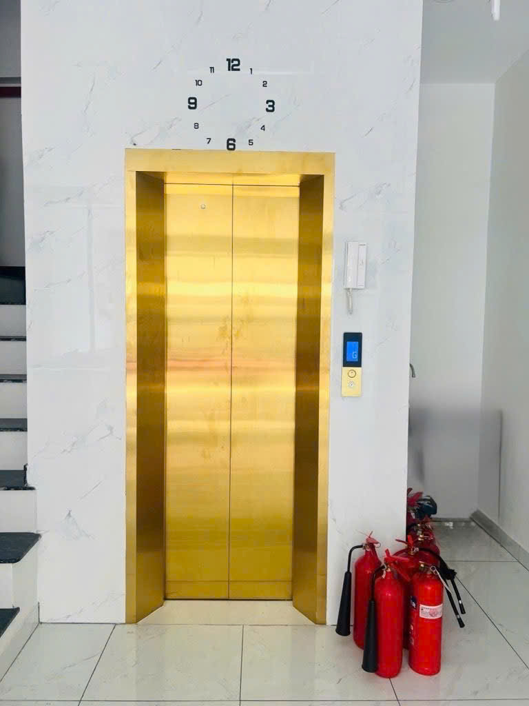 SIÊU PHẨM 5 TẦNG - MẶT TIỀN KD Đ.ĐỀ THÁM, P.CẦU ÔNG LÃNH, QUẬN 1 - HDT ĐỀU 60TR/TH - CĂN GÓC 2 MT