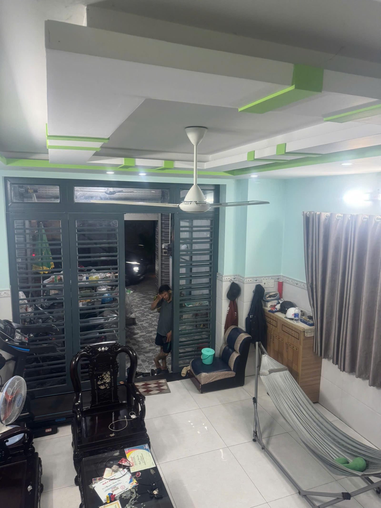 Bán nhà mặt phố bình thanh, bình tân, hcm: 76m2, 3 tầng, 4pn, giá 6.5 tỷ - sổ hồng chính chủ, vị