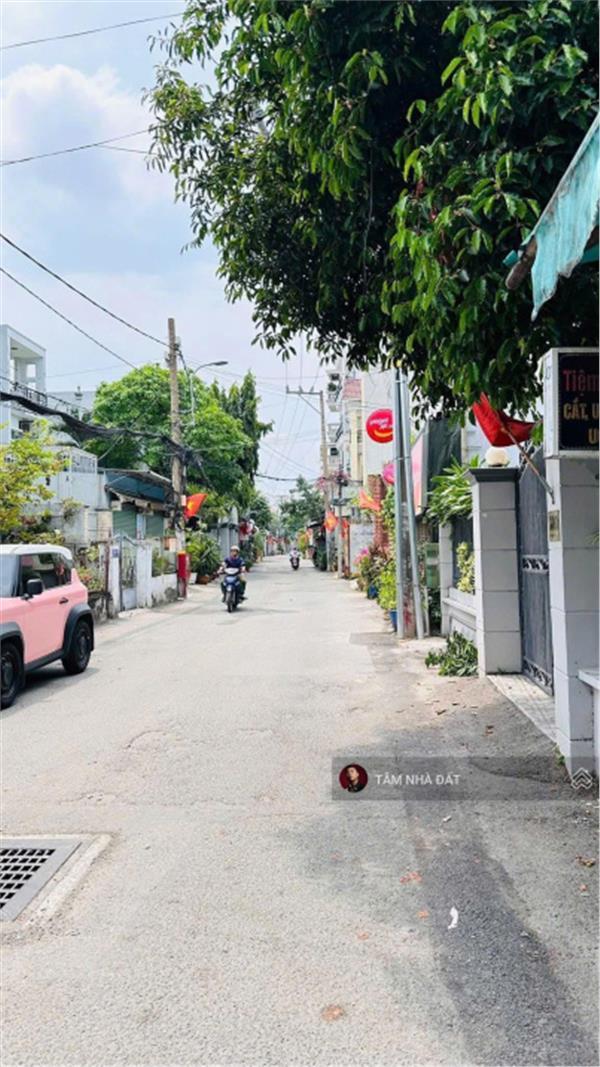 Siêu Phẩm Căn Góc 3 Mặt Thoáng + (4,5x17m) + Nhà 5 tầng hẻm xe hơi thông + Vị trí kinh doanh