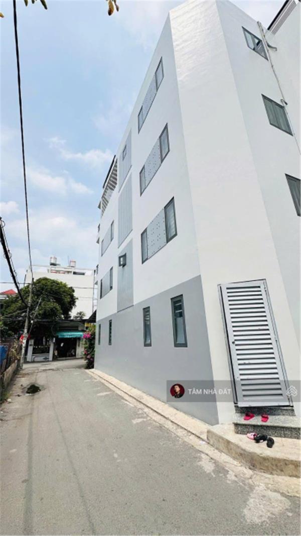 Siêu Phẩm Căn Góc 3 Mặt Thoáng + (4,5x17m) + Nhà 5 tầng hẻm xe hơi + Vị trí kinh doanh giá 9,3 Tỷ