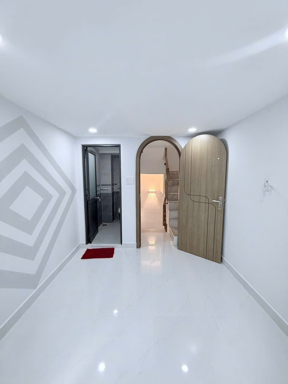 NHỎ XINH GIÁ MỀM NGAY LŨY BÁN BÍCH 3 TẦNG 2PN 3WC CHỈ 2.2 TỶ