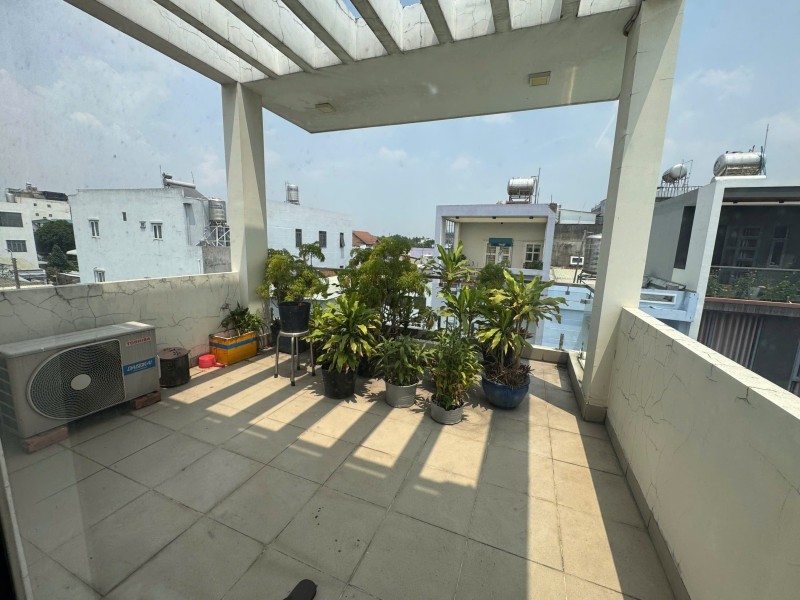 Bán nhà đường số 6, Linh Xuân, Thủ Đức, TP HCM. DT 104m2 , 4 tầng. Giá  - 6.95 tỷ.