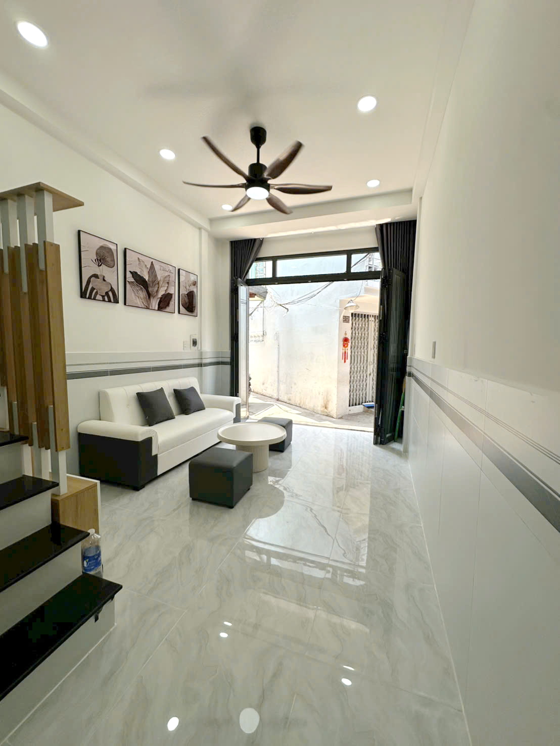 Nhà mới hẻm thông Hưng Phú thông ra Ba Đình P8Q8