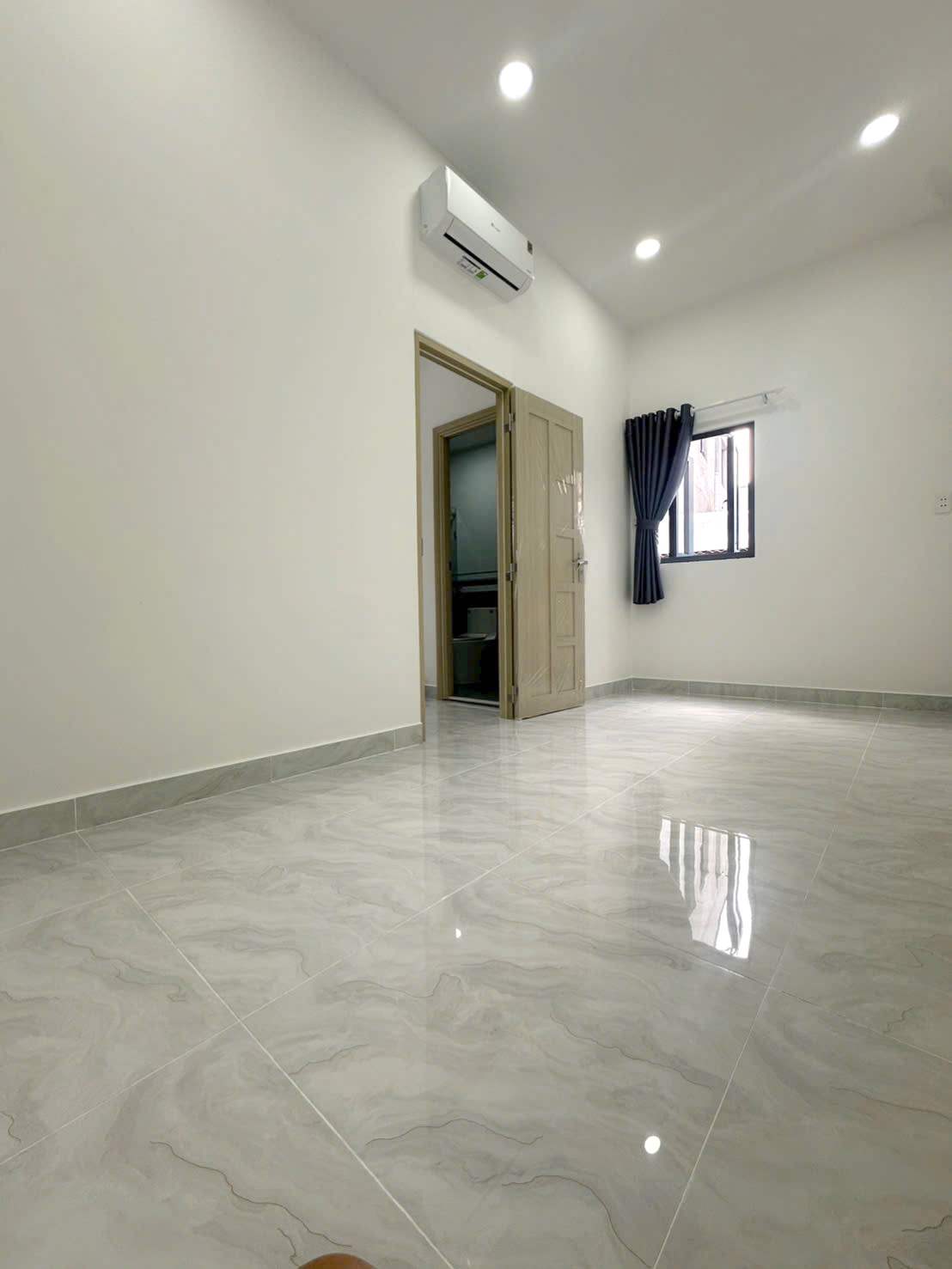 Nhà mới hẻm thông Hưng Phú thông ra Ba Đình P8Q8