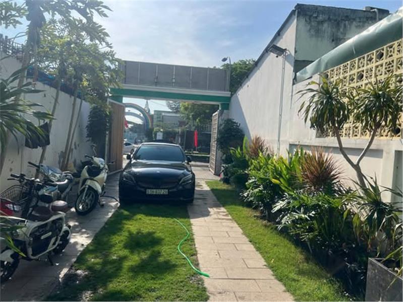 Nhà MT Đường Hồ Văn Tư Phường Hiệp Phú Cũ TP Thủ Đức.