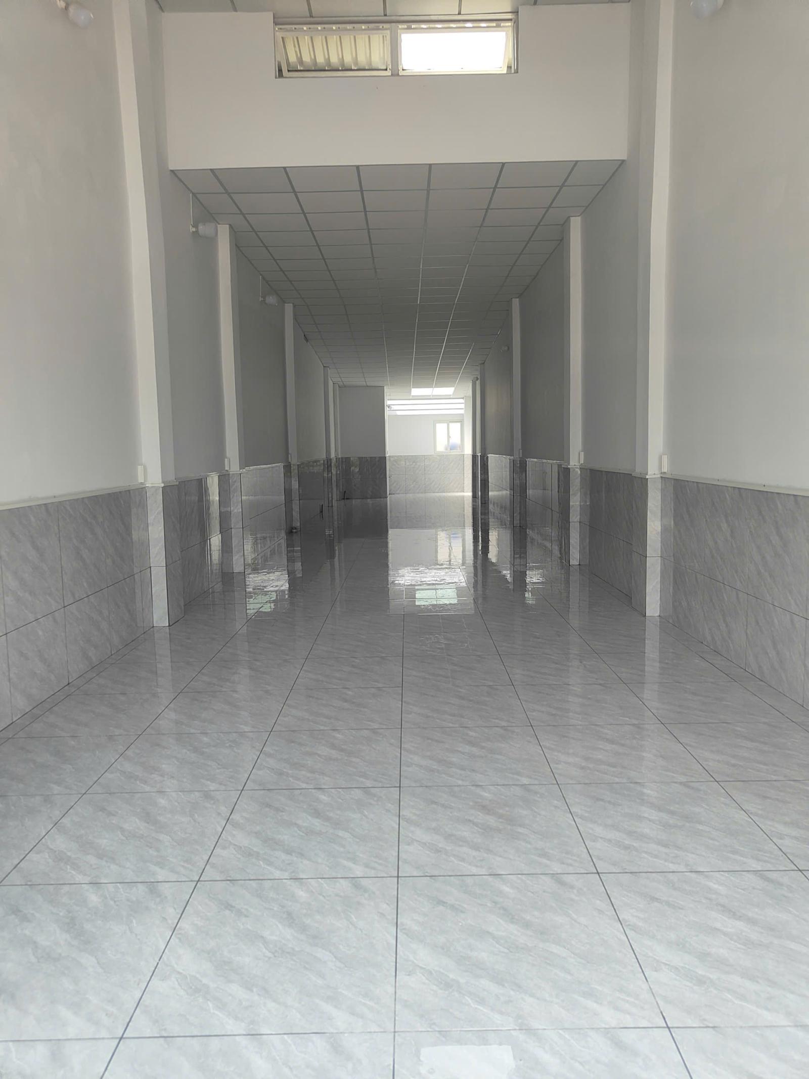 Bán Lô Đất Tặng Nhà Mặt Tiền Hoàng Hữu Nam, phường Tân Phú (quận 9 cũ), TP Thủ Đức