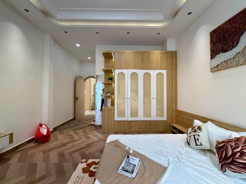 Nhà đẹp 2 Mặt Hẻm Xe Hơi - 3 tầng ~ 55m2 Chỉ 8.99Tỷ - Tại TRẦN VĂN QUANG, Tân Bình