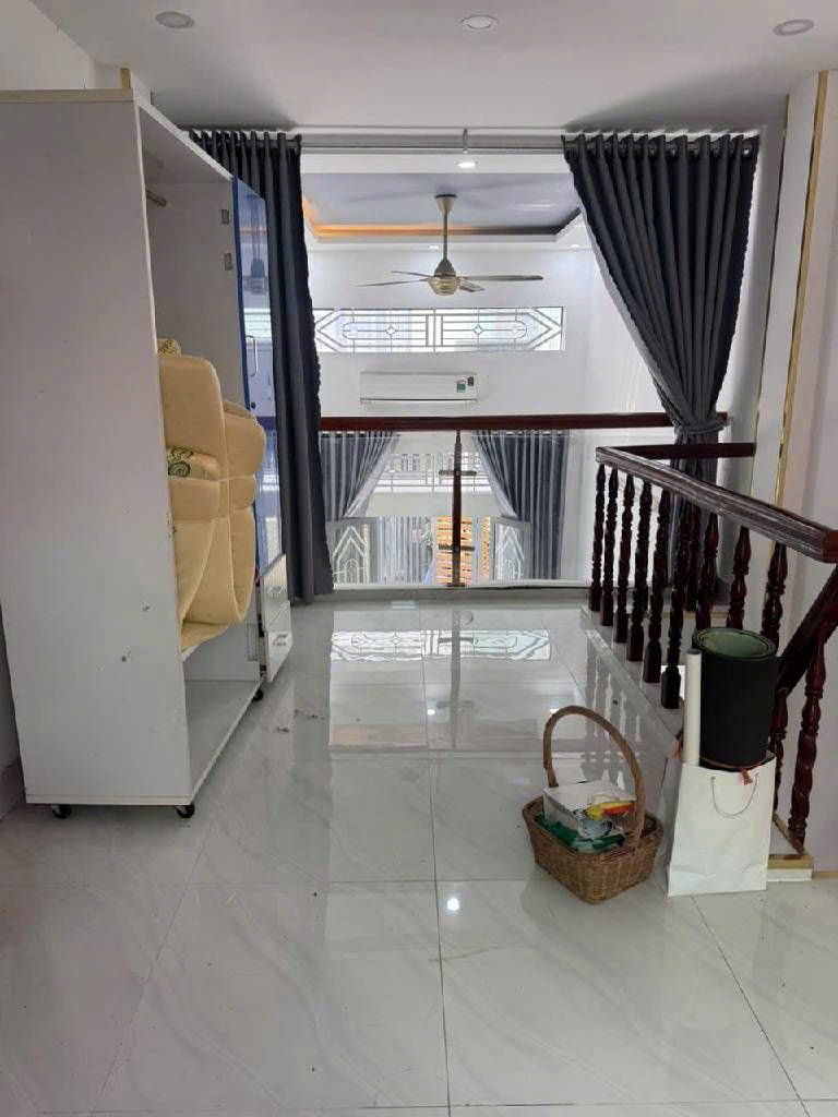 NHÀ 3 TẦNG – 3PN – GẦN AEON TÂN PHÚ – GIÁ CHỈ 4.1 Tỷ 