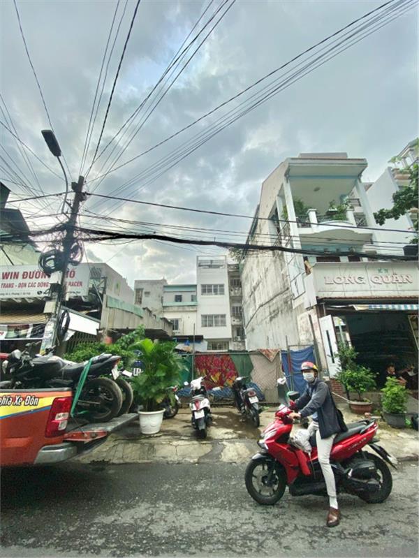 ĐẤT 2 MẶT TIỀN. ĐƯỜNG 10M, TẠI ĐS 4 P7, Gò Vấp Thông 1 trục DQH & LĐT,DT 4x17=68m2 Giá 9,7 Tỷ