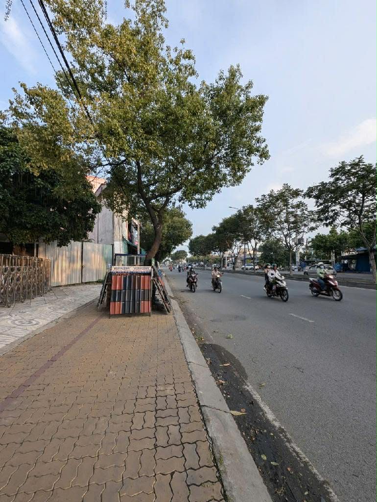MẶT TIỀN KINH DOANH, ĐƯỜNG TRẦN VĂN GIÀU_ NGANG 15M_ GIÁ TỐT NHẤT DƯỚI 30 TỶ