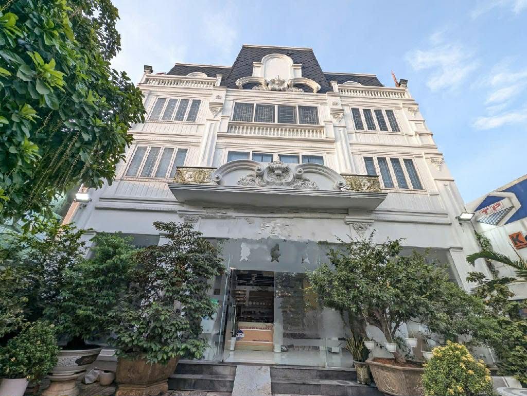 MẶT TIỀN KINH DOANH, ĐƯỜNG TRẦN VĂN GIÀU_ NGANG 15M_ GIÁ TỐT NHẤT DƯỚI 30 TỶ