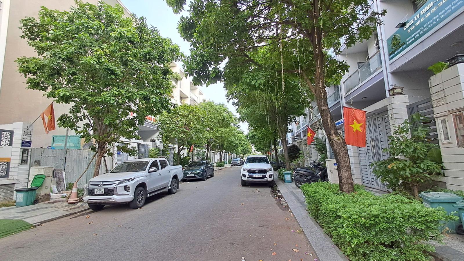 Bán Nhà Mặt Tiền Đường Số 16 Khu Đô Thị Vạn Phúc - phường Hiệp Bình Phước - Thành Phố Thủ Đức