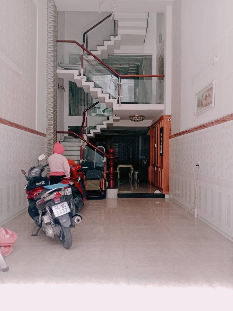 Nhà Hẻm Xe Tải Khu Phân Lô - 5 Tầng Full Nội Thất ~ 65m2 Chỉ 8.9Tỷ - Tại TRẦN THỊ TRỌNG ( Cống Lỡ), Tân Bình
